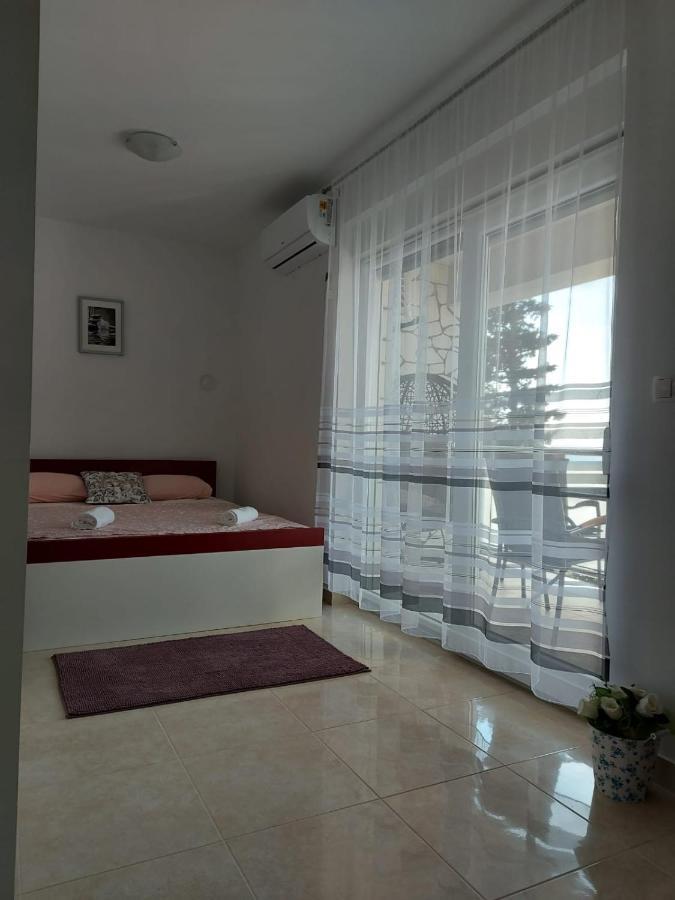 Apartmani Gimi Shine 브르시 외부 사진