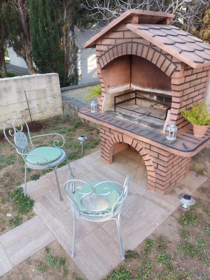 Apartmani Gimi Shine 브르시 외부 사진